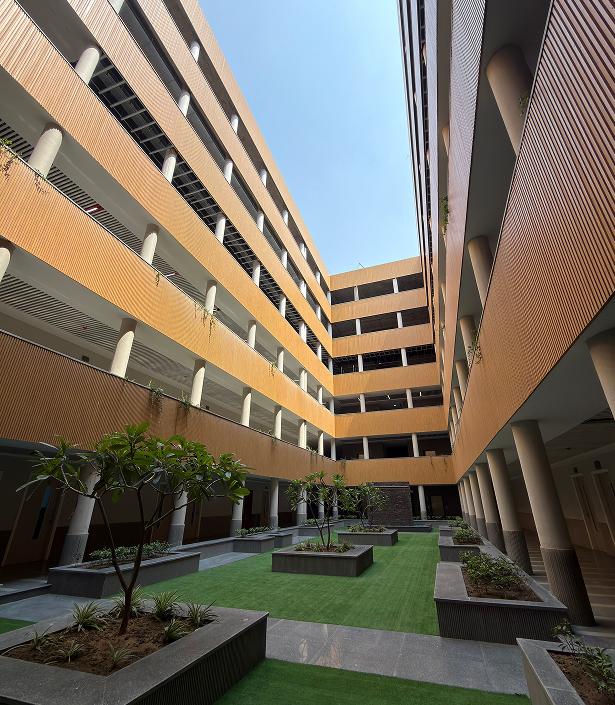 KRMU Campus