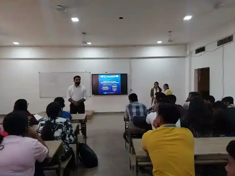Alumni Talk on Career Advancement